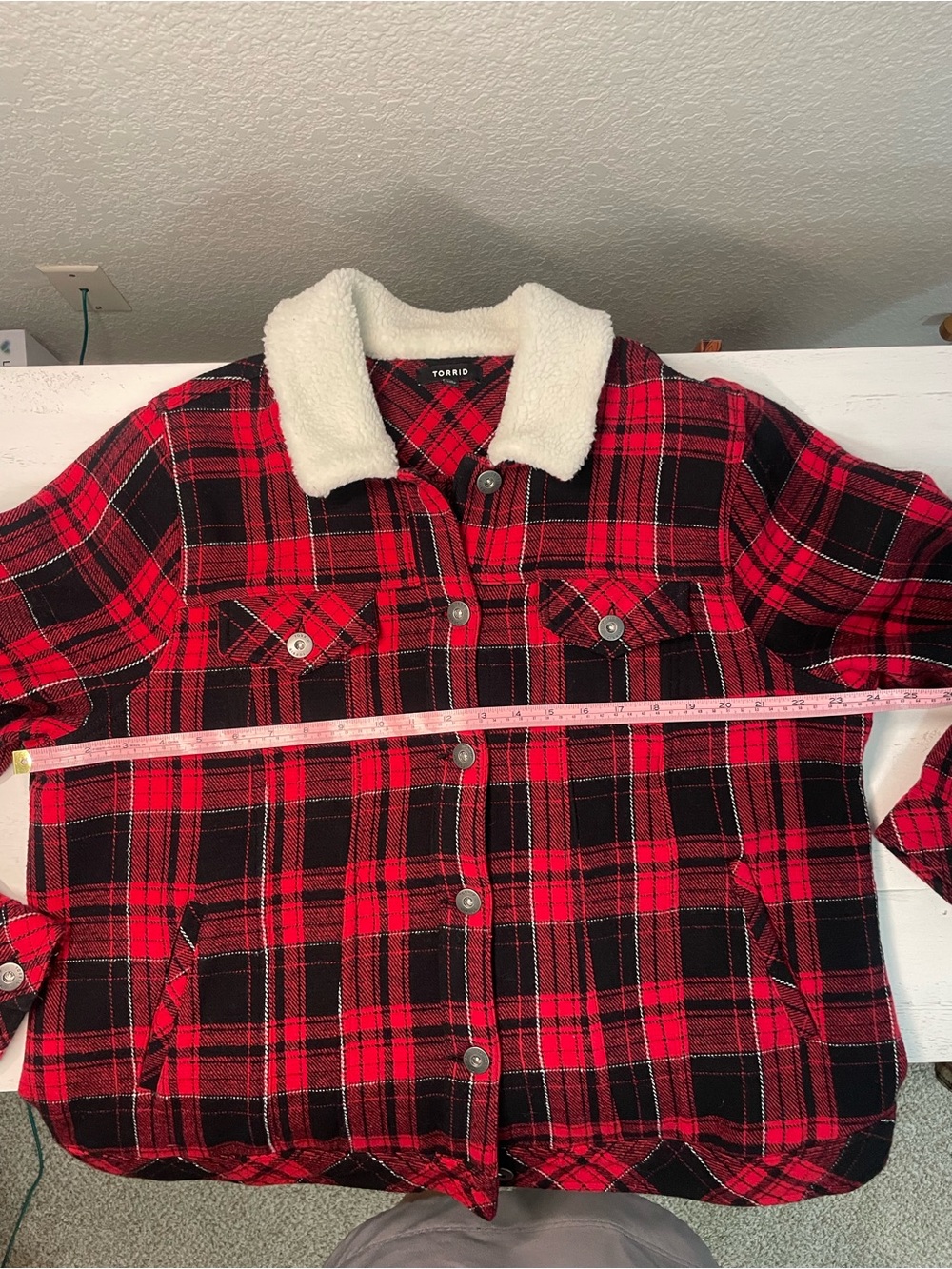 Torrid Red Black Plaid Sherpa Collar Jacket Size 2 Plus Size Trucker Shacket - Picture 8 of 10